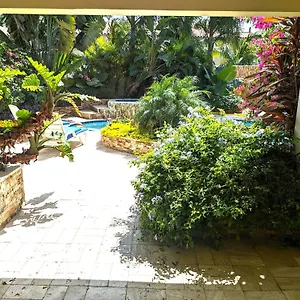  Apartment Adorable 1-bedroom-apartment 2 Km From Eagle